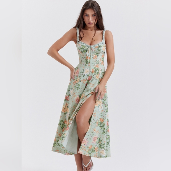 House of CB Dresses & Skirts - NWT House of CB Sabrina Jade Floral Print Corset Bustier Sundress Midi Dress M